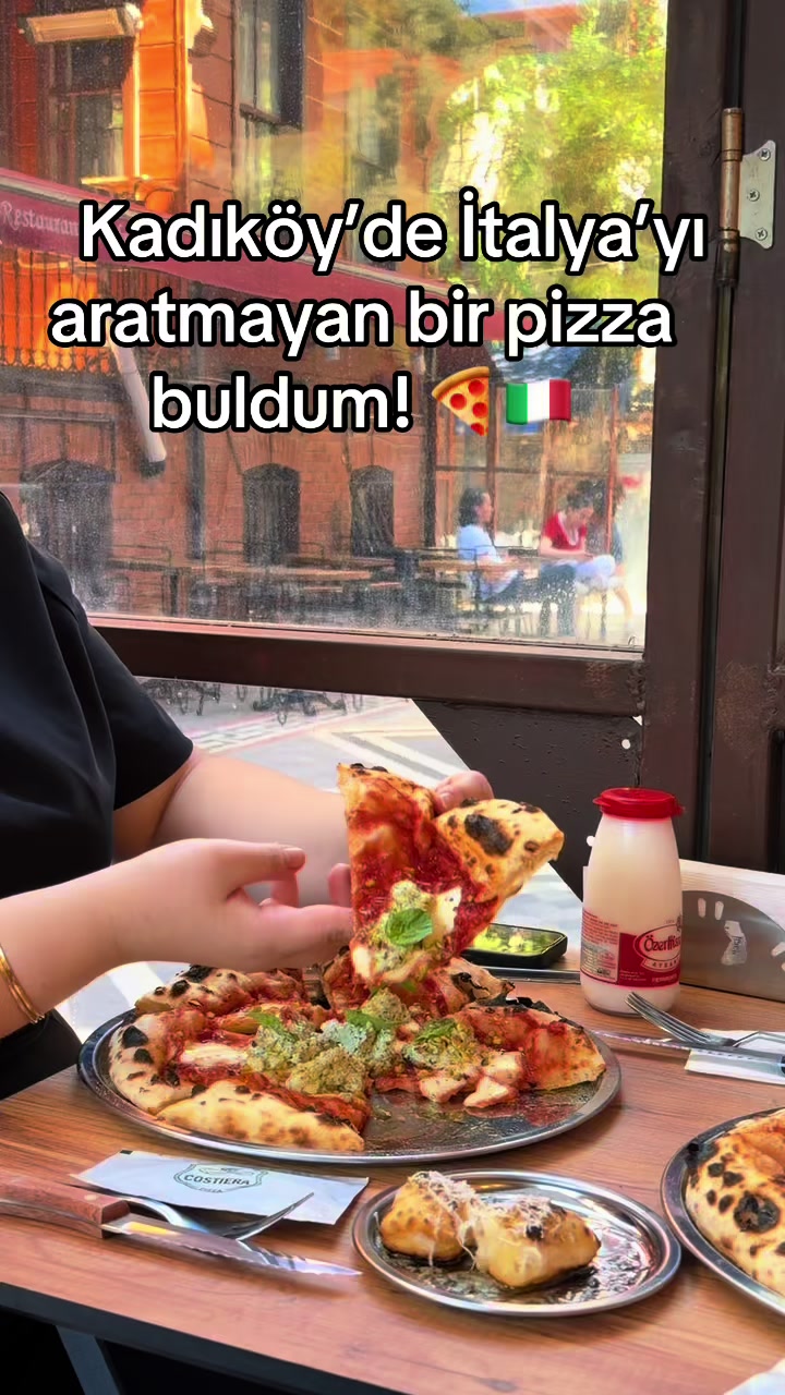Costiera Pizza — @rotamekan