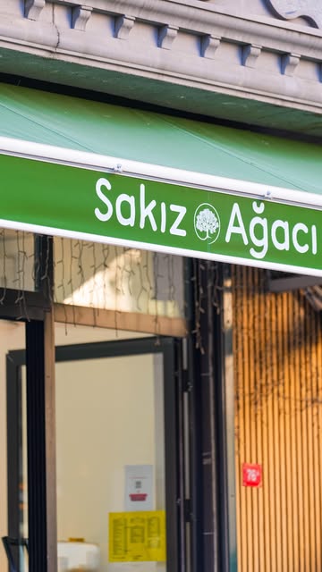 Sakız Ağacı Muhallebicisi Üsküdar — @sakizagacimuhallebicisi