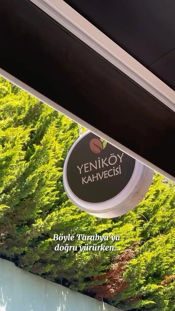 Yeniköy Kahvecisi — @hanimmkizinguncesi