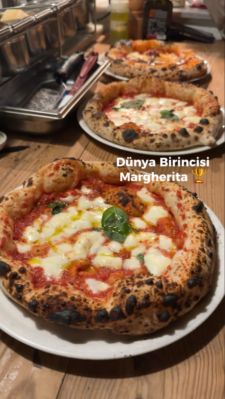 Sartoria Panatieri | Pizzería Barcelona — @yemekani